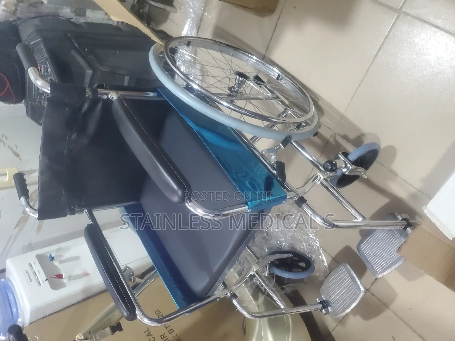 Komod Wheelchair