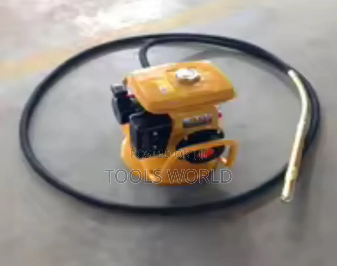Petrol Powered Poker Vibrating Machine With Poker Hose Uses