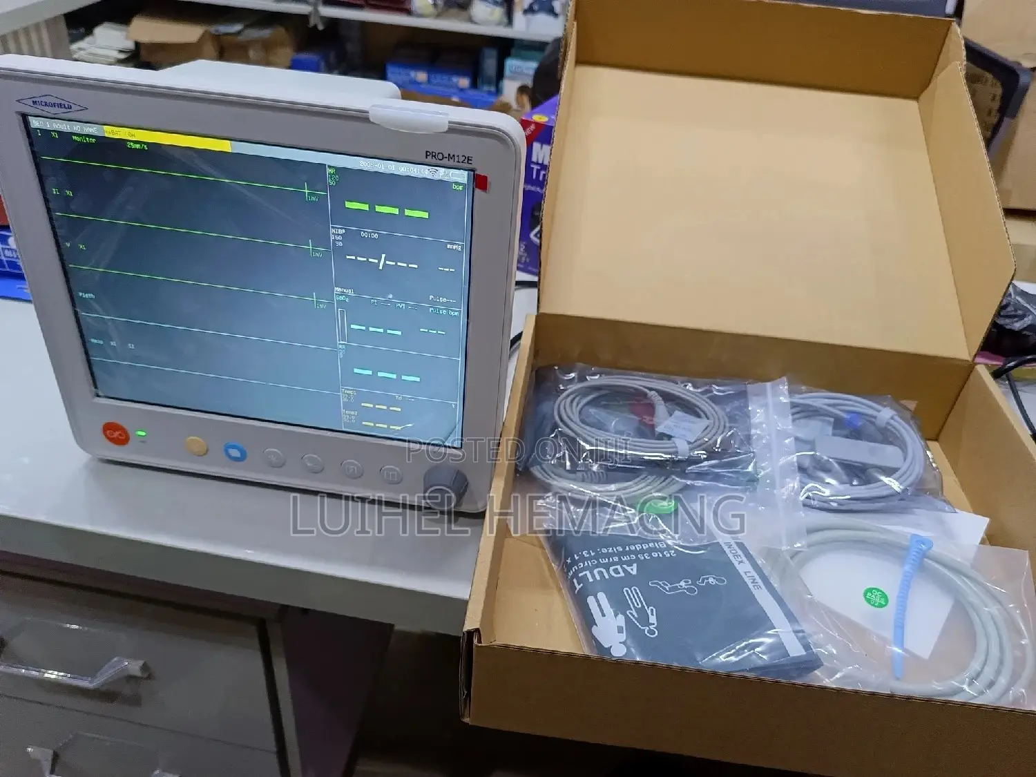 Six Parameters Patient Monitor