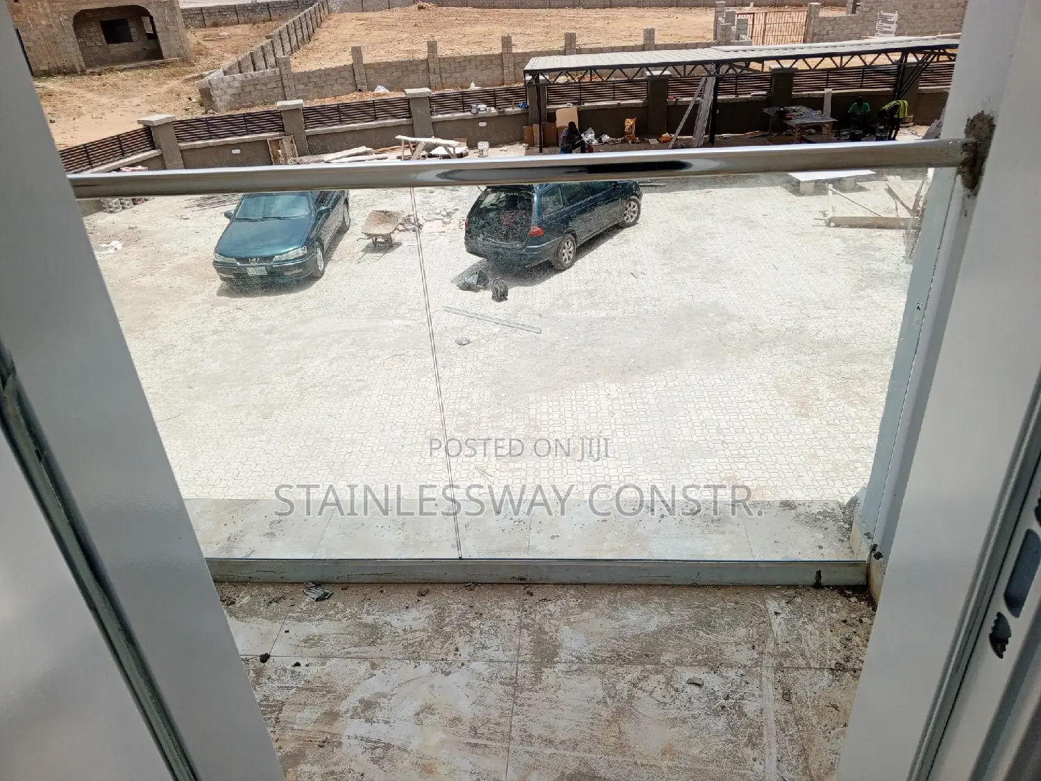 Krystal Clear 10mm Glass Railing