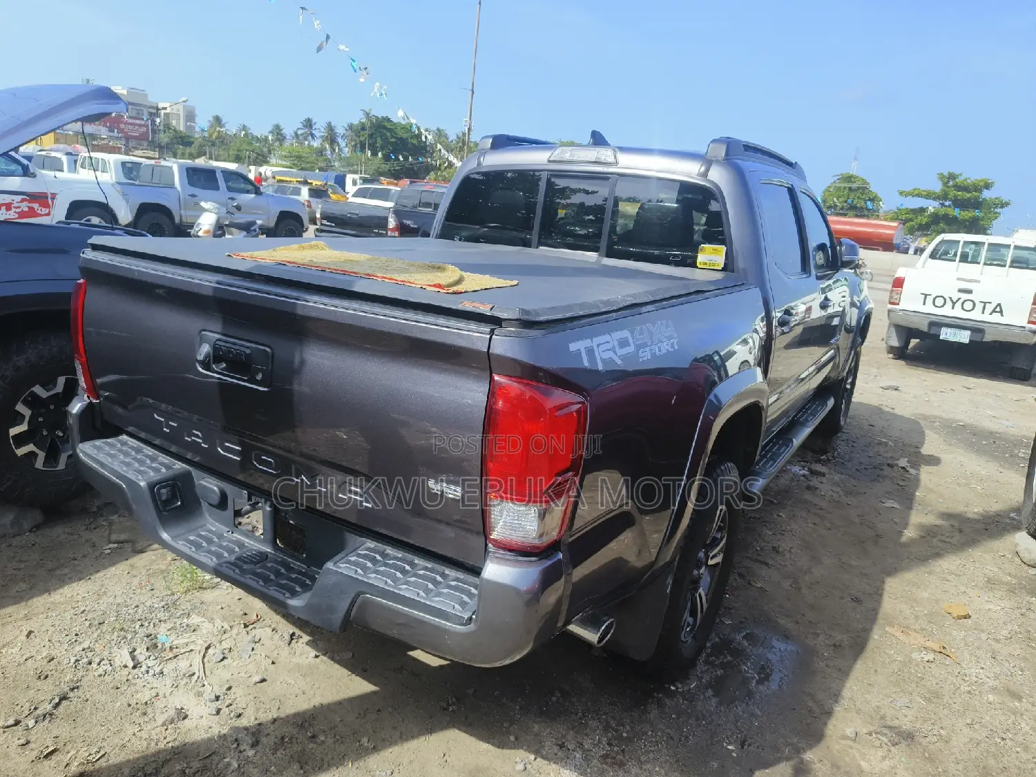 Toyota Tacoma TRD Off Road 2017 Gray