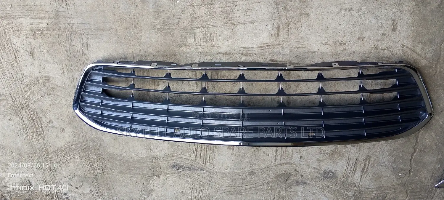 Down Grill for Toyota Avalon 2015