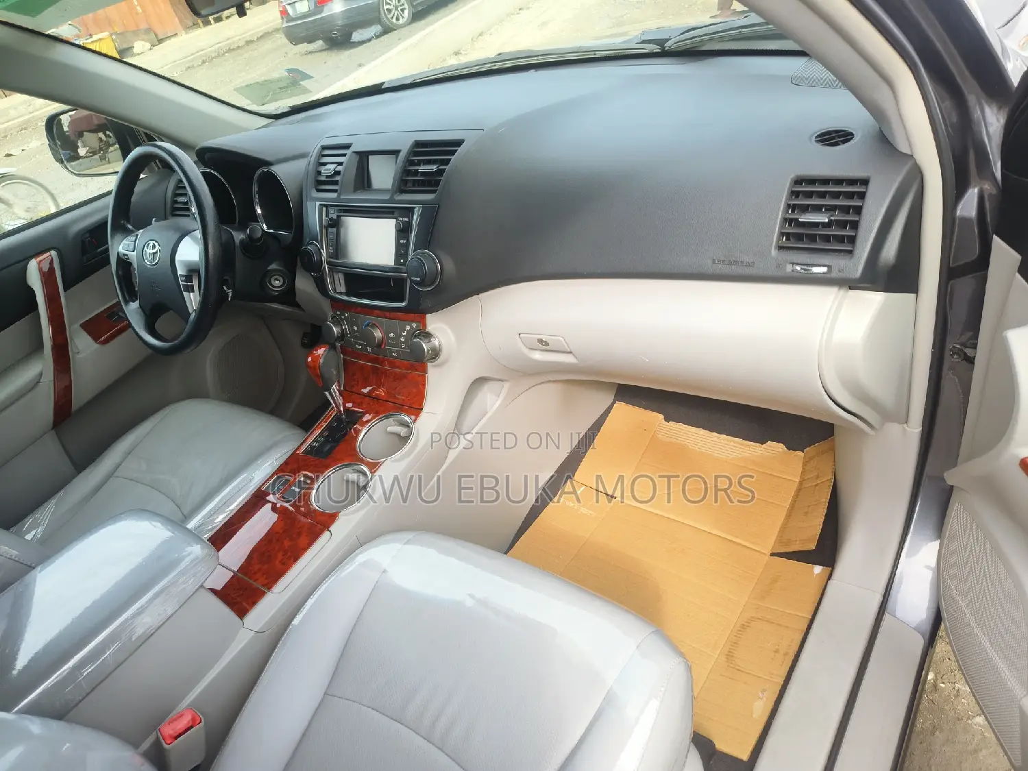 Toyota Highlander Limited 3.5l 4WD 2013 Gray