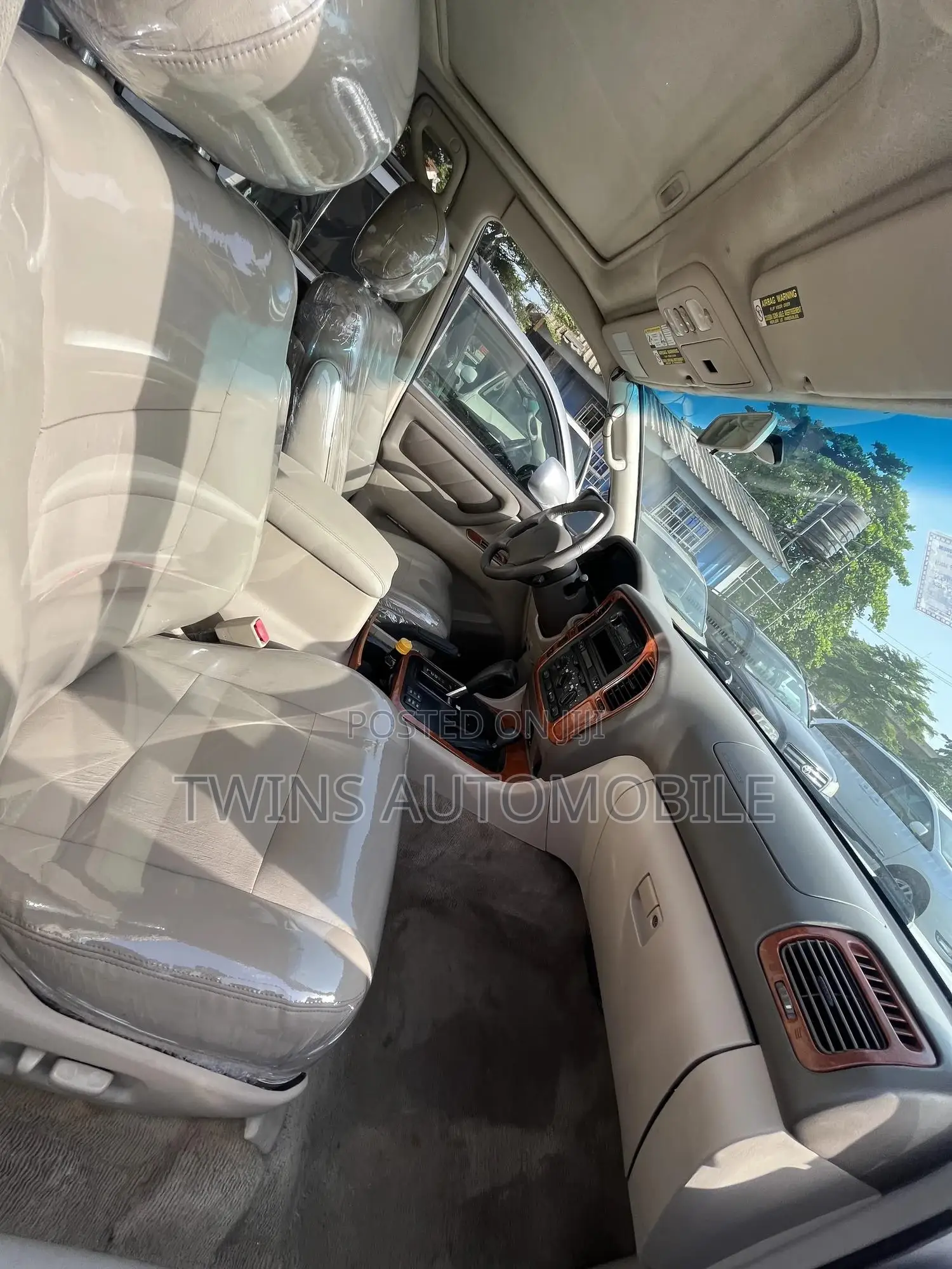 Toyota Land Cruiser 2004 Silver