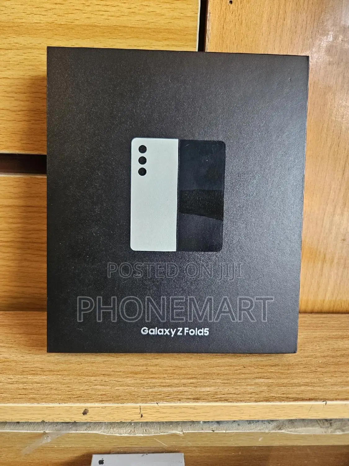 New Samsung Galaxy Z Fold 5 256 GB White