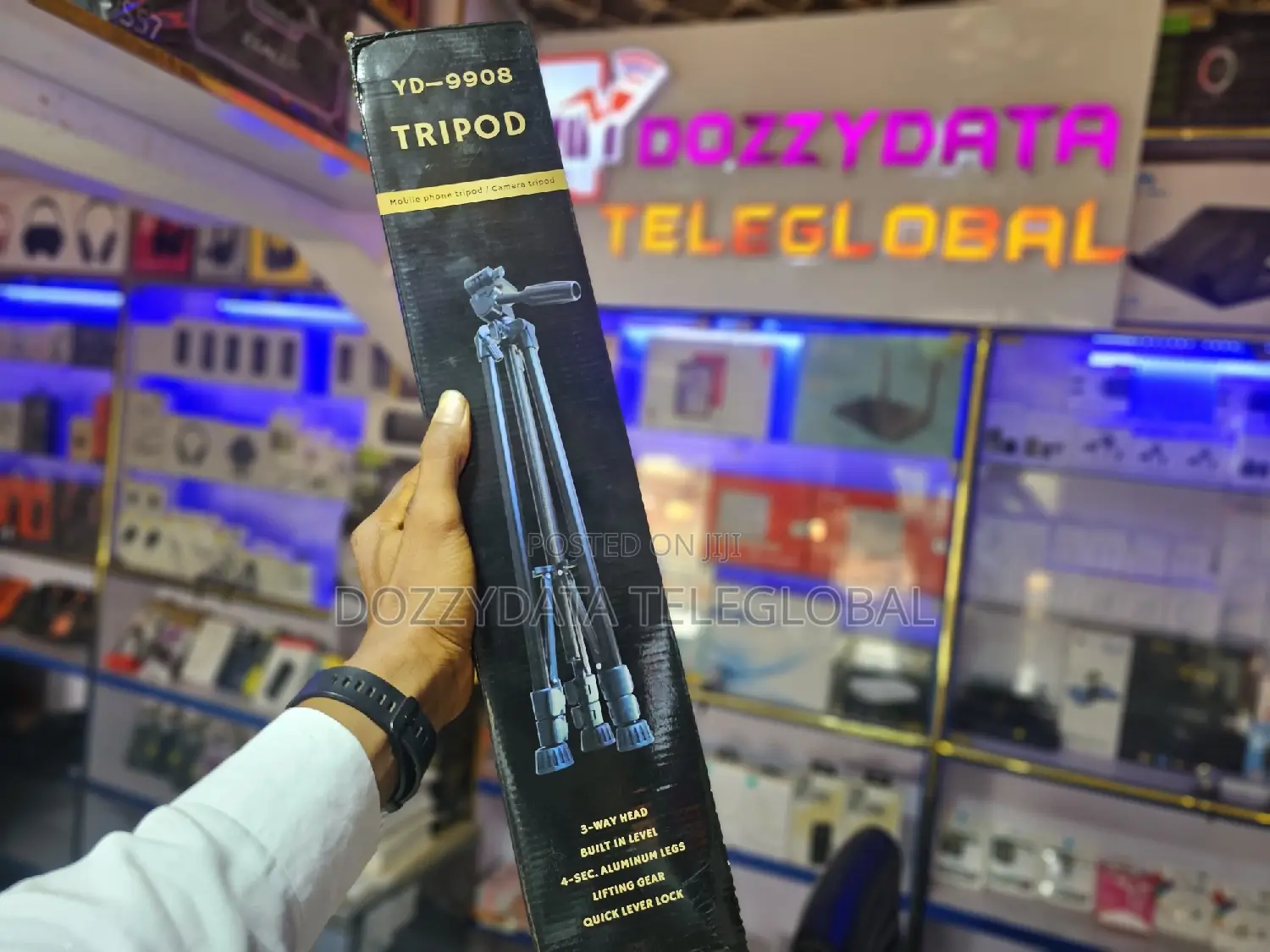 Tripod for Camera and Phone With Phone Holder Black.