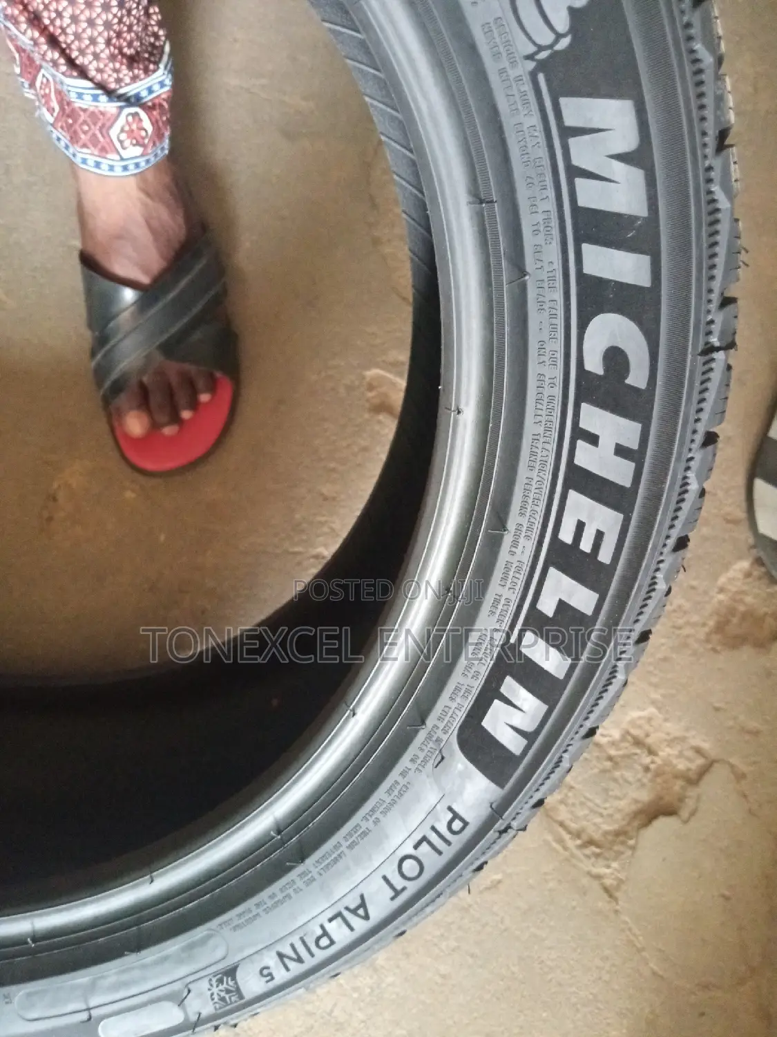Latest Michelin Tyre 245/45/19