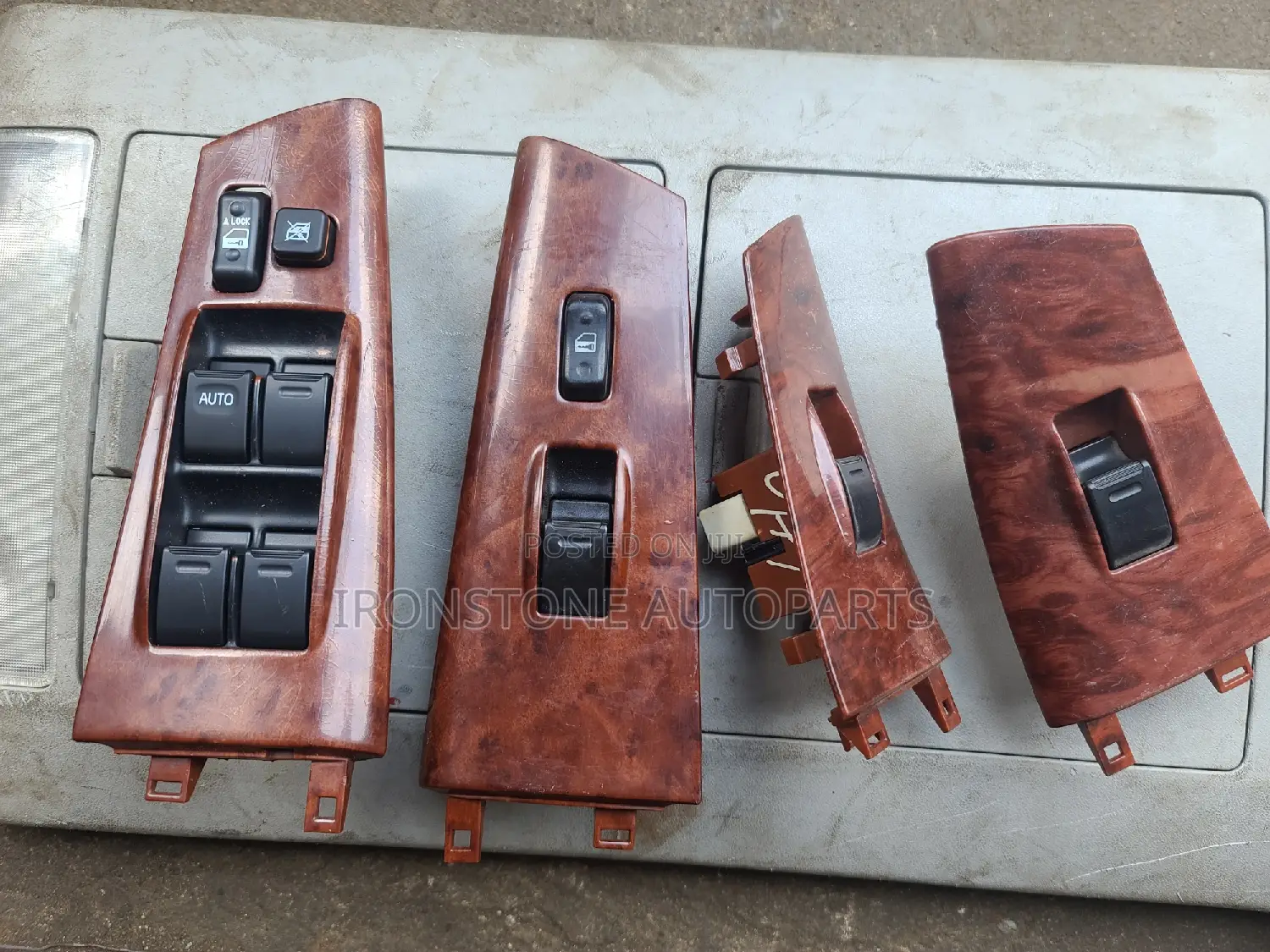 Formica Power Window Buttons - Corolla 2005