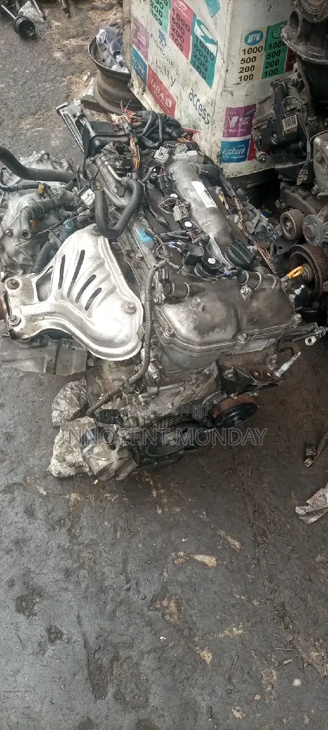 Toyota Corolla 2010 Engine. 2zr.