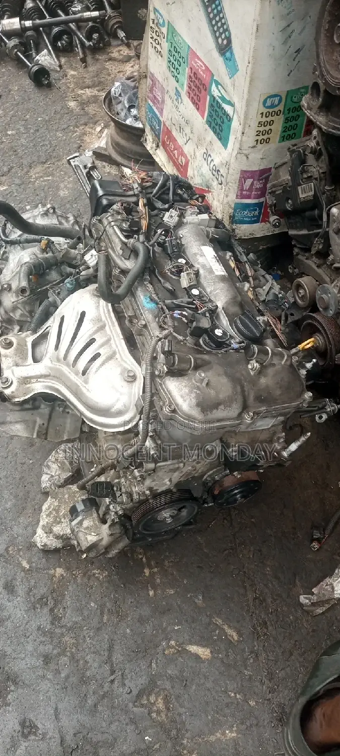 Toyota Corolla 2010 Engine. 2zr.