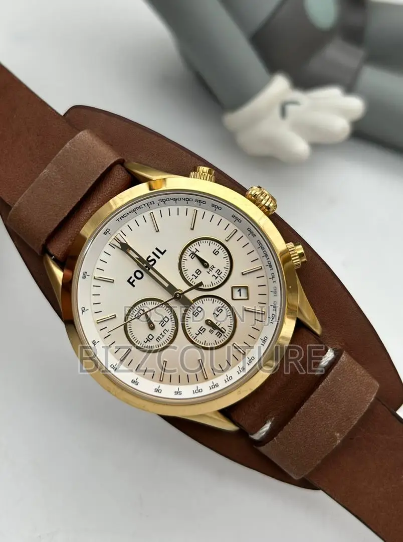 Original FOSSIL BROWN LEATHER WATCH Available in Store