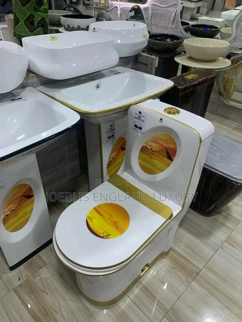 Daylight Water Closet White and Gold