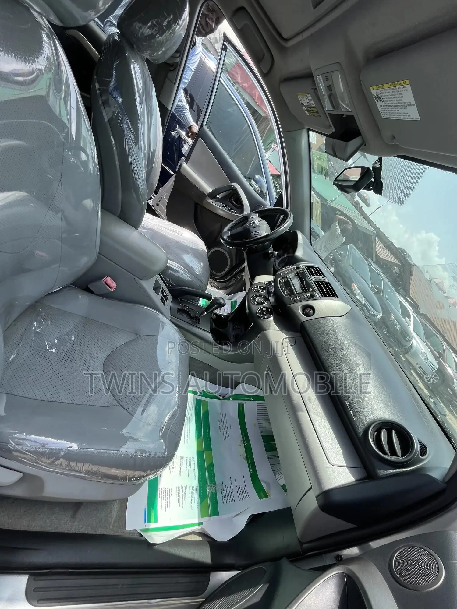Toyota RAV4 2.5 Limited 2010 Silver