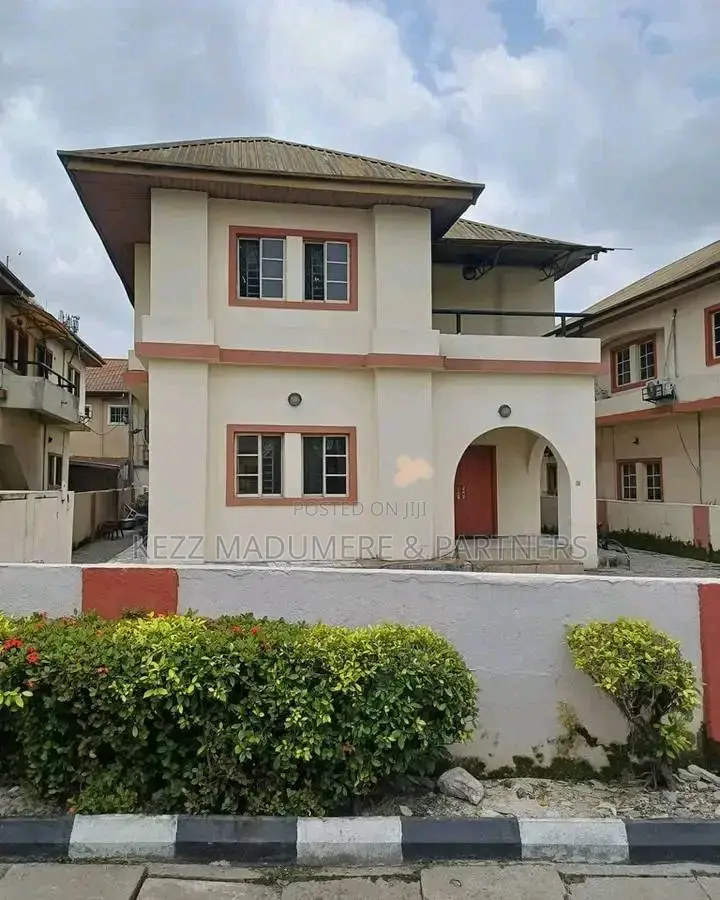 4bdrm Duplex in Dr Peter Odili , for sale