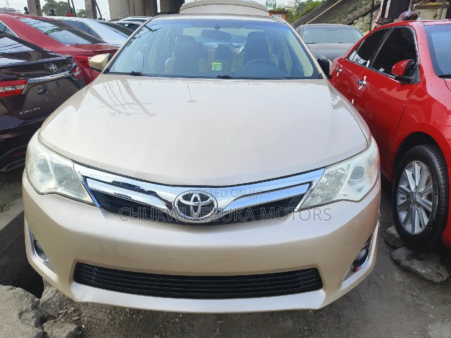 Toyota Camry 2013 Gold