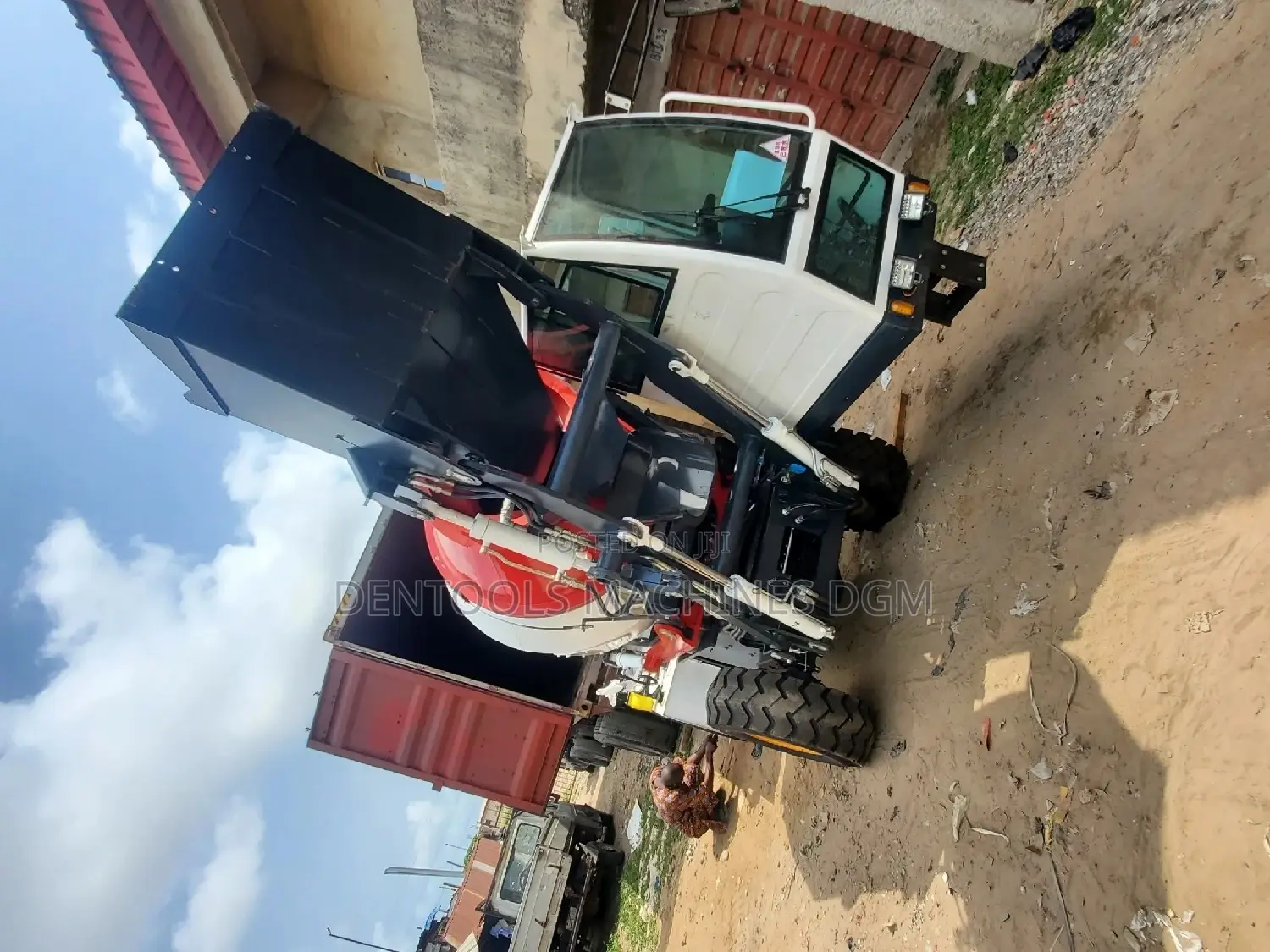 Self-Loader Mobile Concrete Mixer 3.5m3
