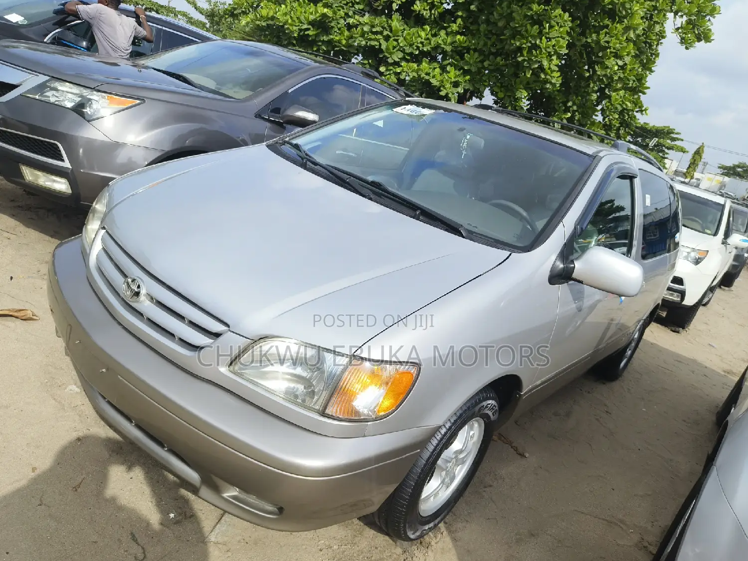Toyota Sienna XLE 2003 Silver