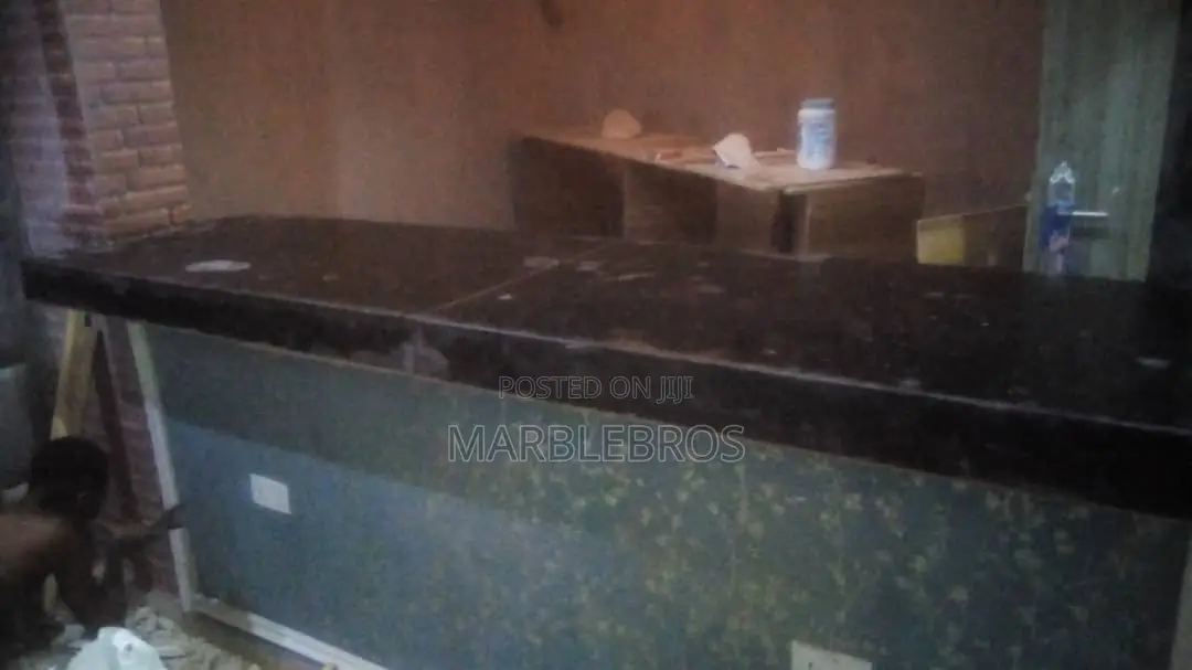 MB28, Italian Granite Stones 20mm Thickness Floor/Wall