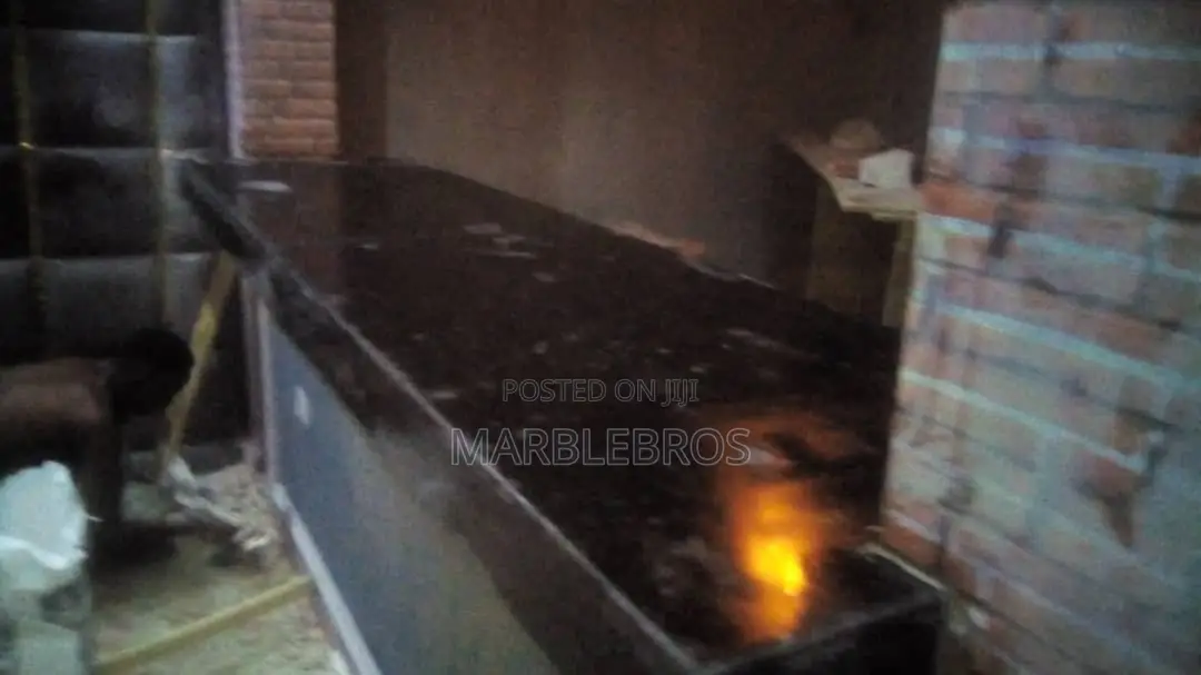 MB28, Italian Granite Stones 20mm Thickness Floor/Wall