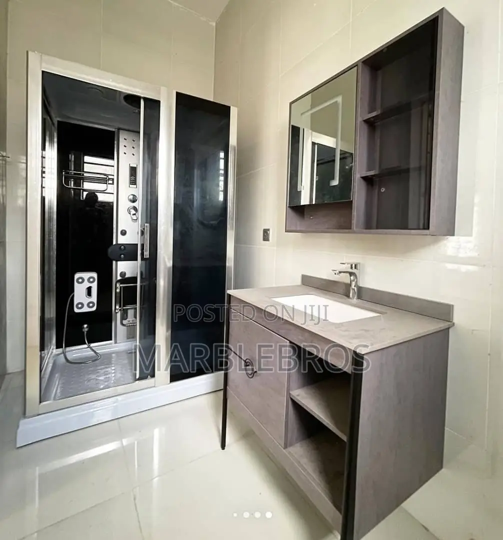 MB51, Classy Kitchen Marble Countertop Finishing