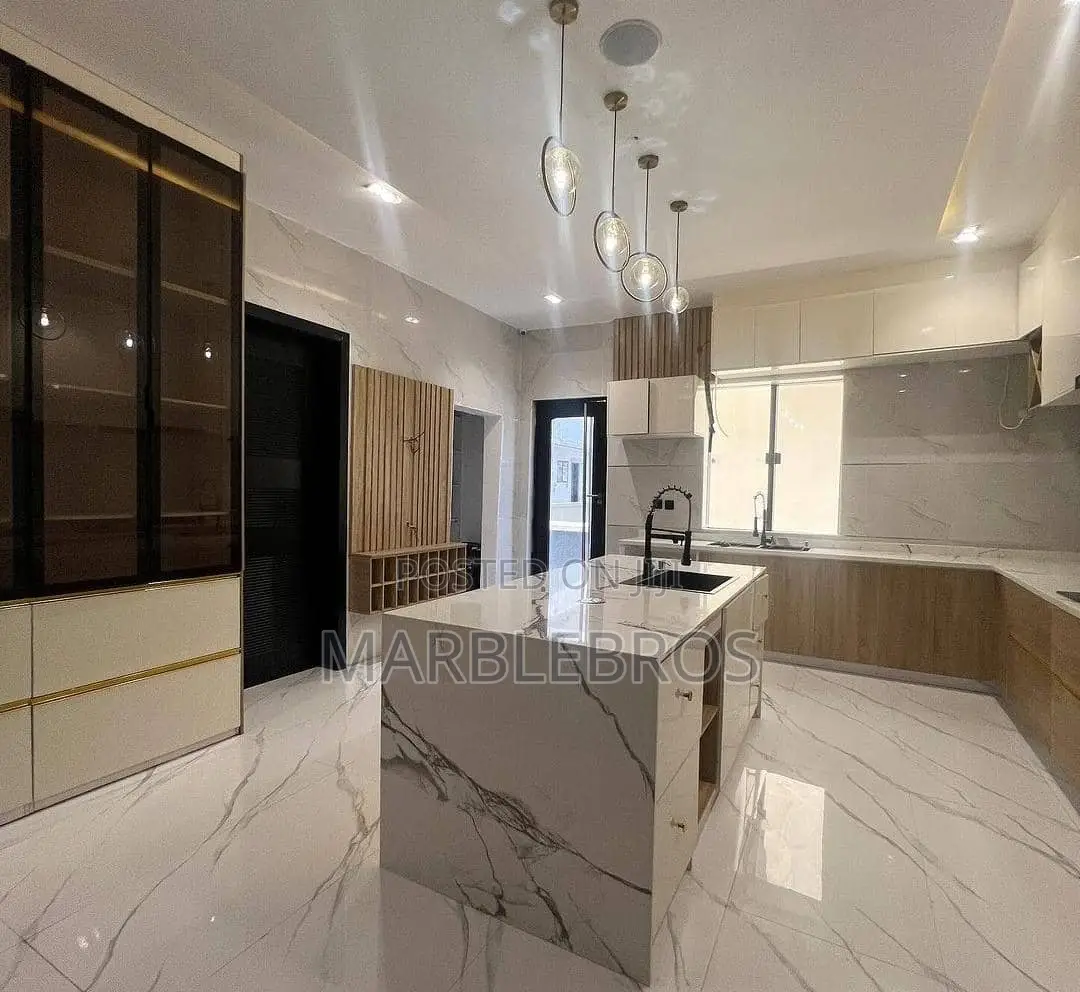 MB77, Luxury Marble Countertop Finishing Design