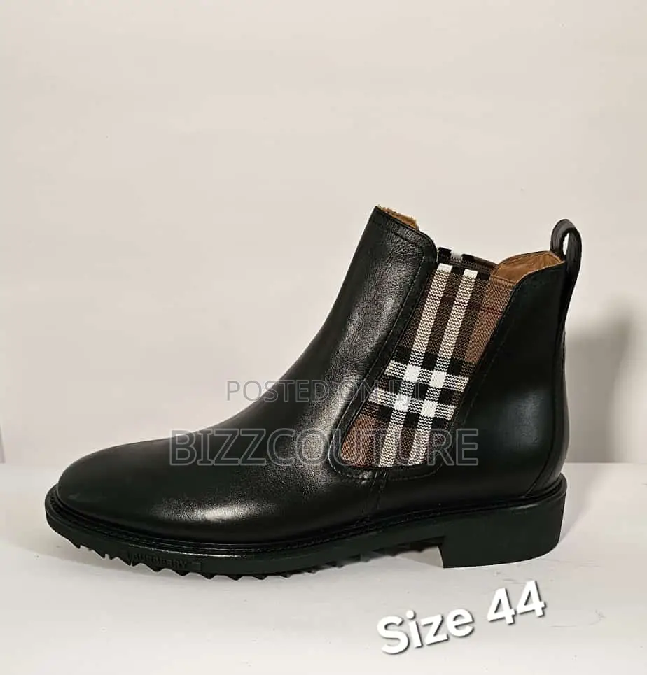 Original BURBERRY BOOTS Available in Store