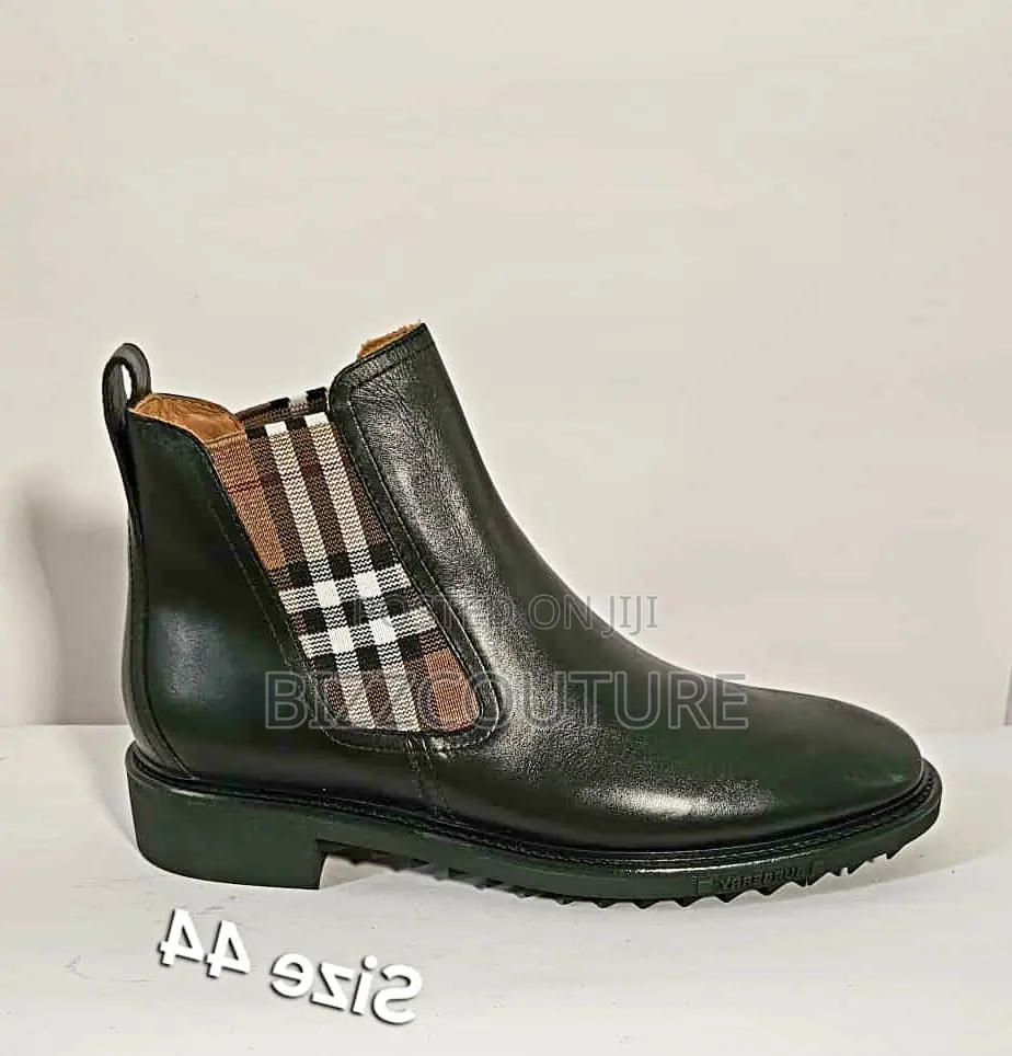 Original BURBERRY BOOTS Available in Store