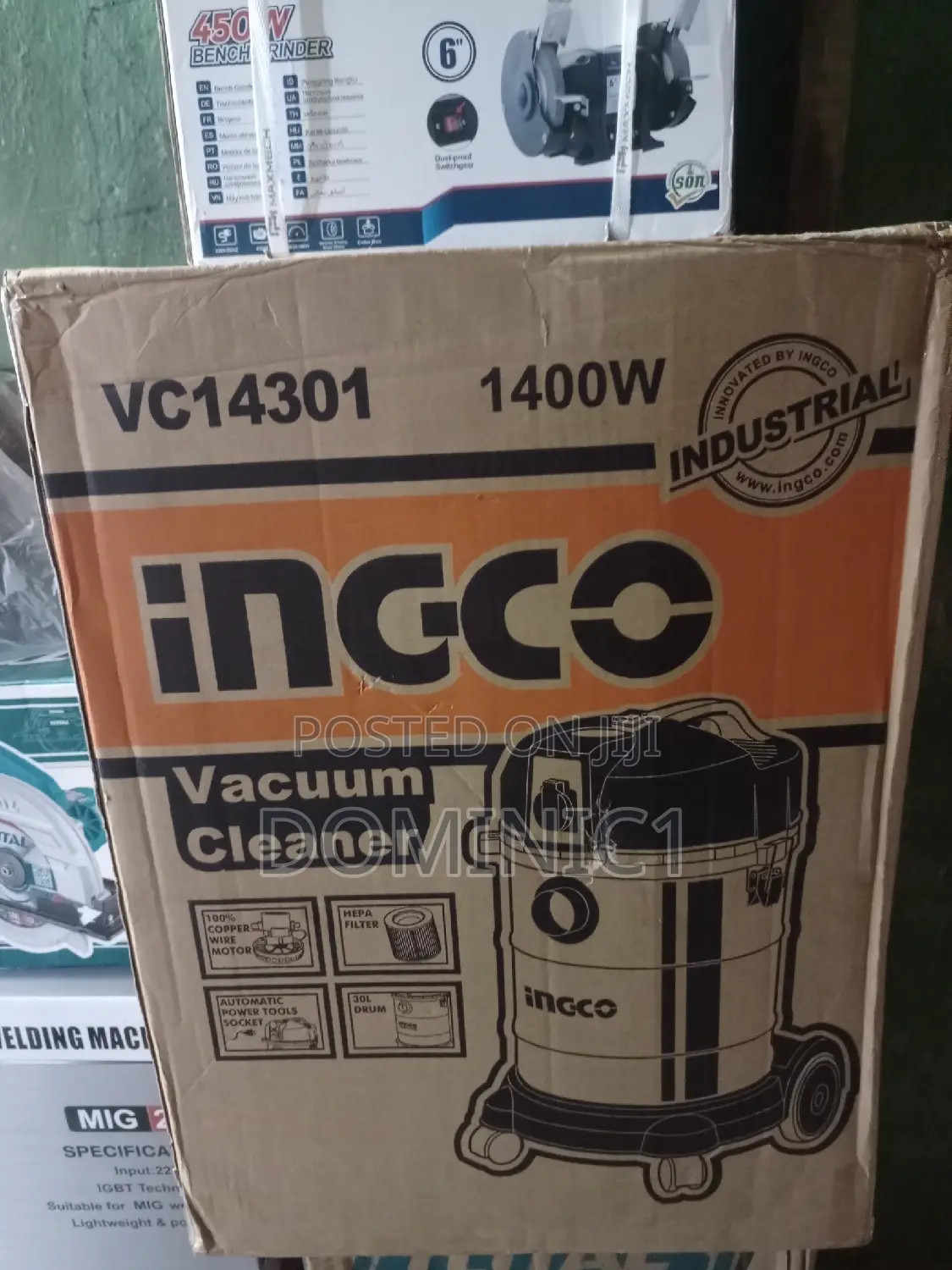 Ingco Vacuum Cleaner Wet and Dry 30later 1400w