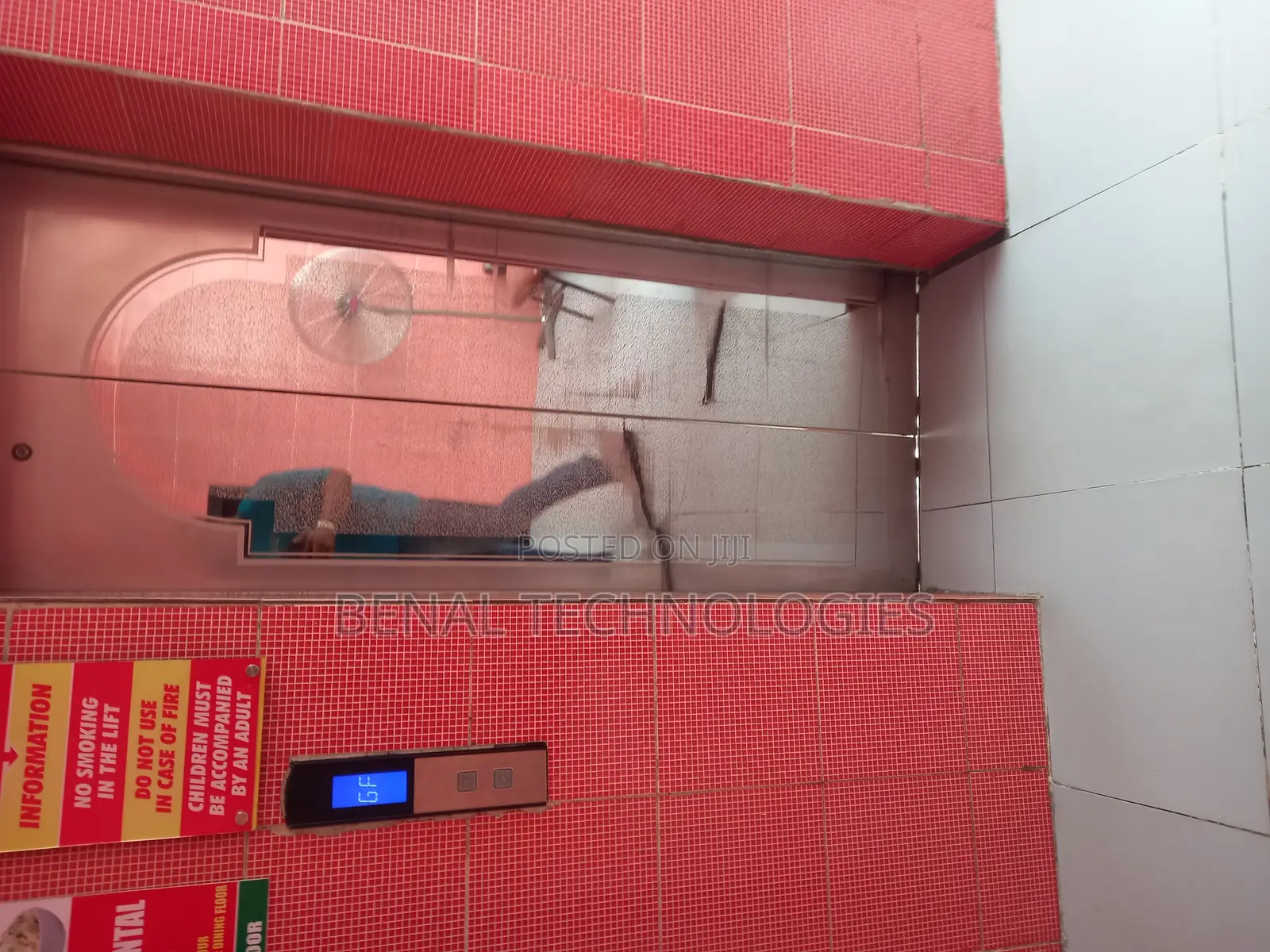 Elevator for Malls