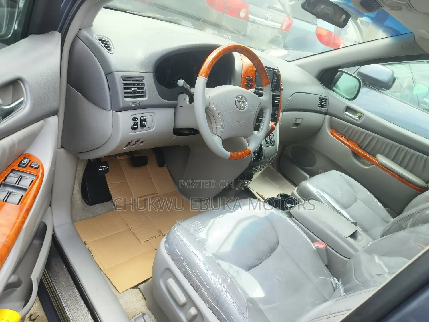 Toyota Sienna Limited 7 Passenger 2010 Gray