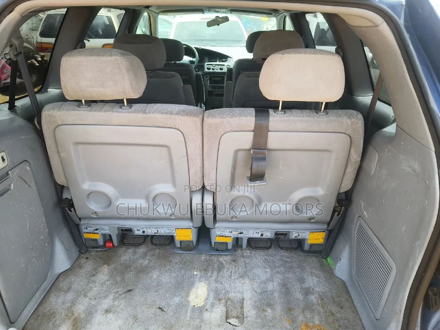 Toyota Sienna LE 2002 Blue