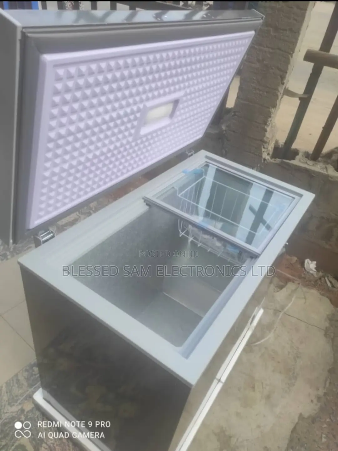 Brand New Lg Chest Freezer 350l Copper Fast Super Freezing