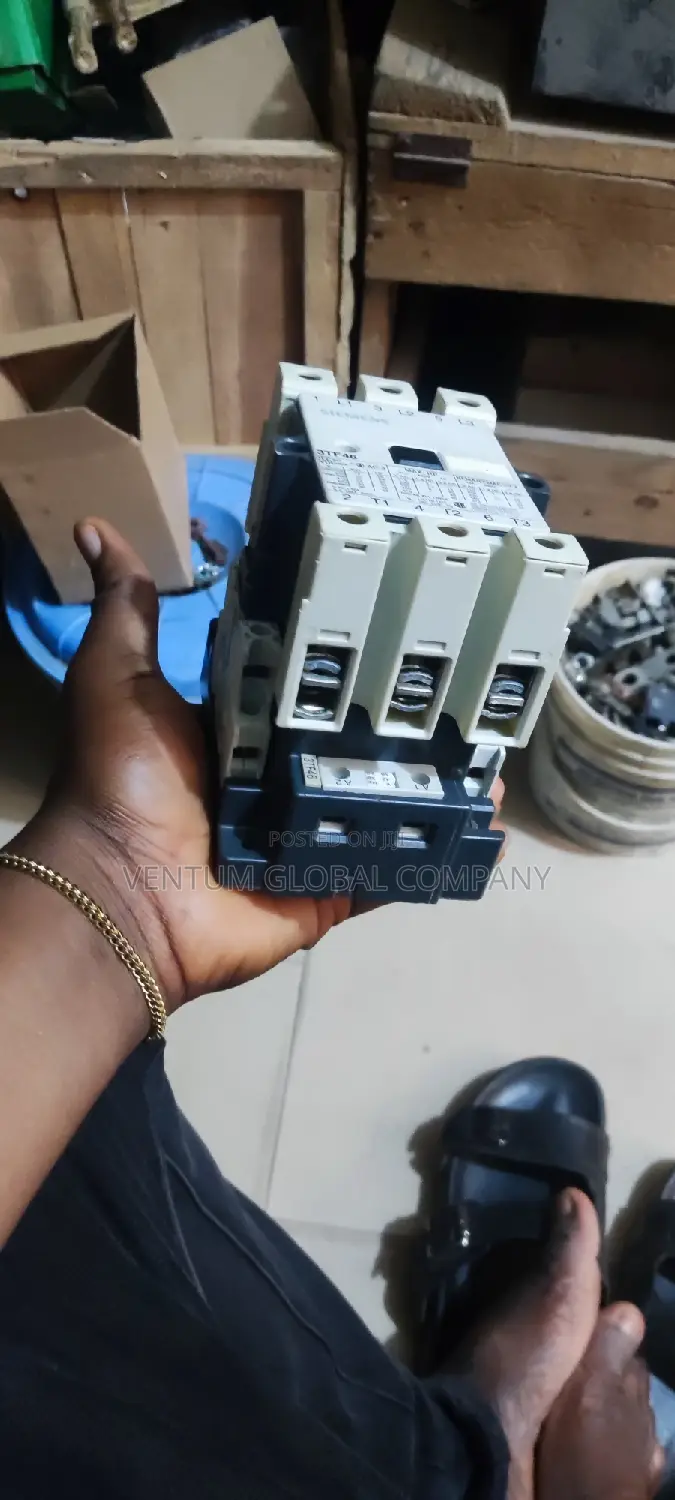 3tf46 80A Contractor