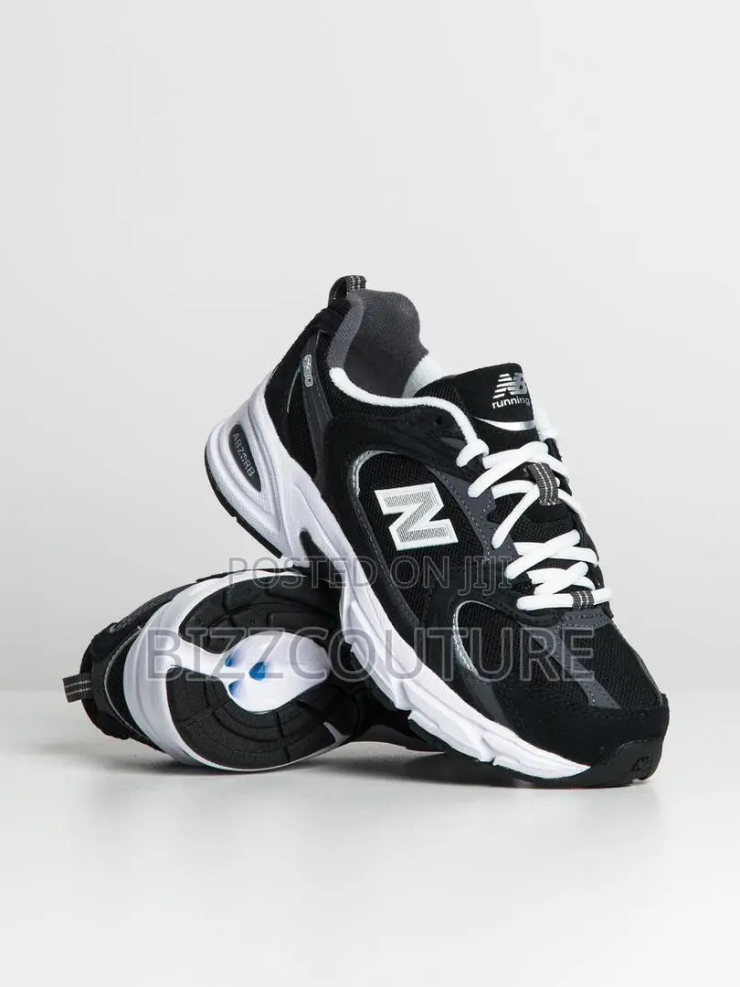 Original NEW BALANCE Sneakers Available in Store