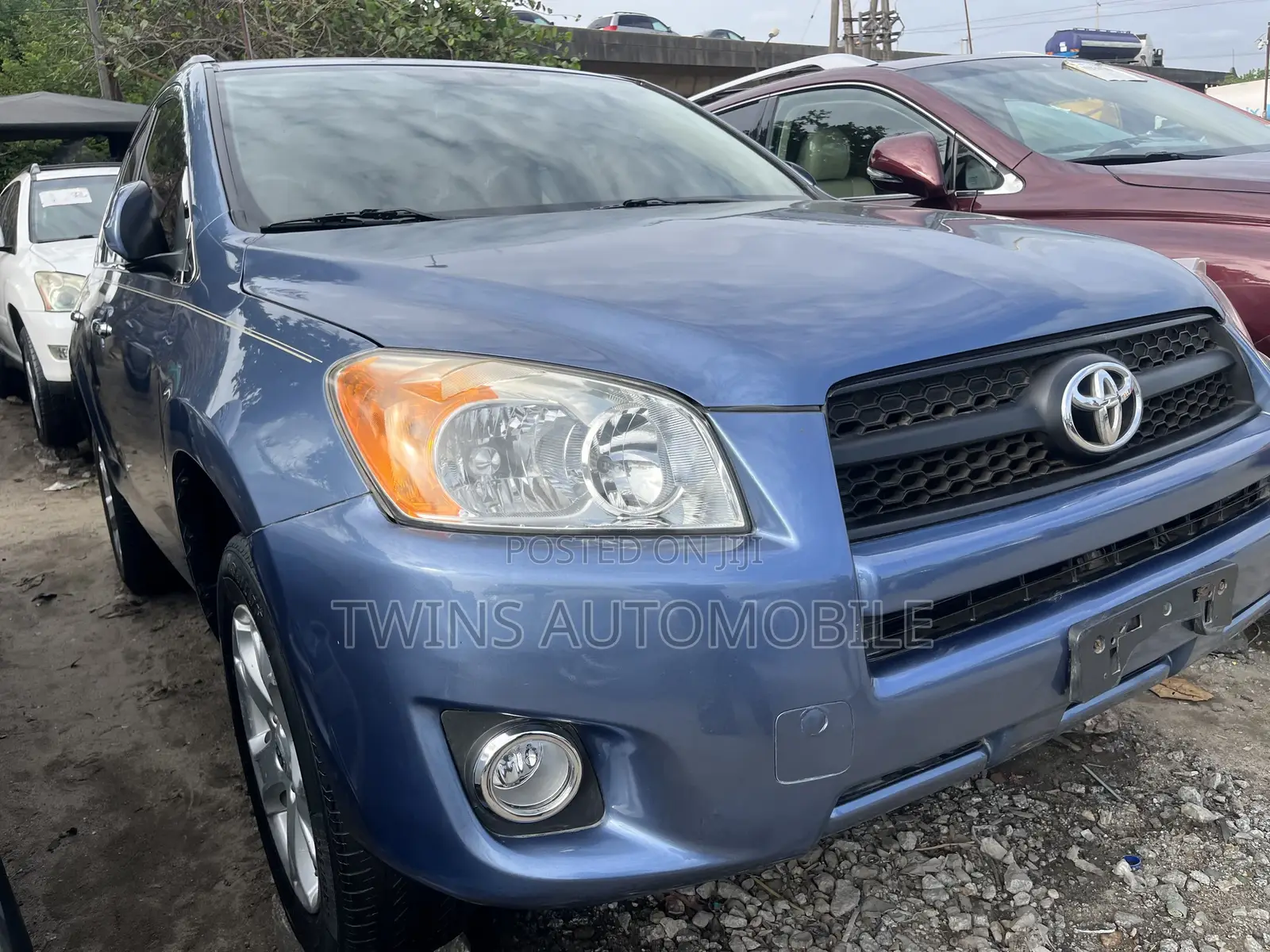 Toyota RAV4 2010 Blue