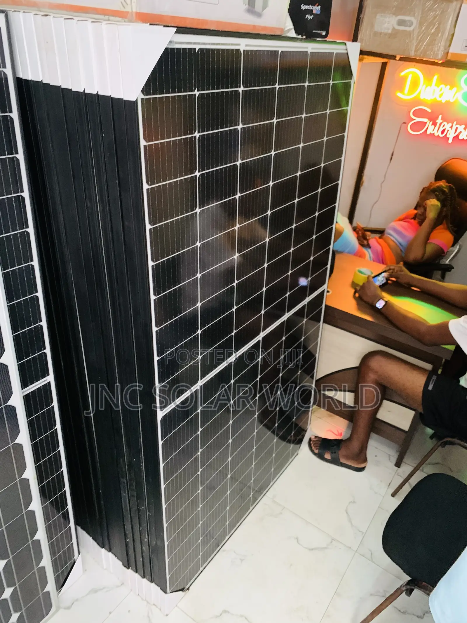 550w Solar Panels Jinko Mono 120 Cell