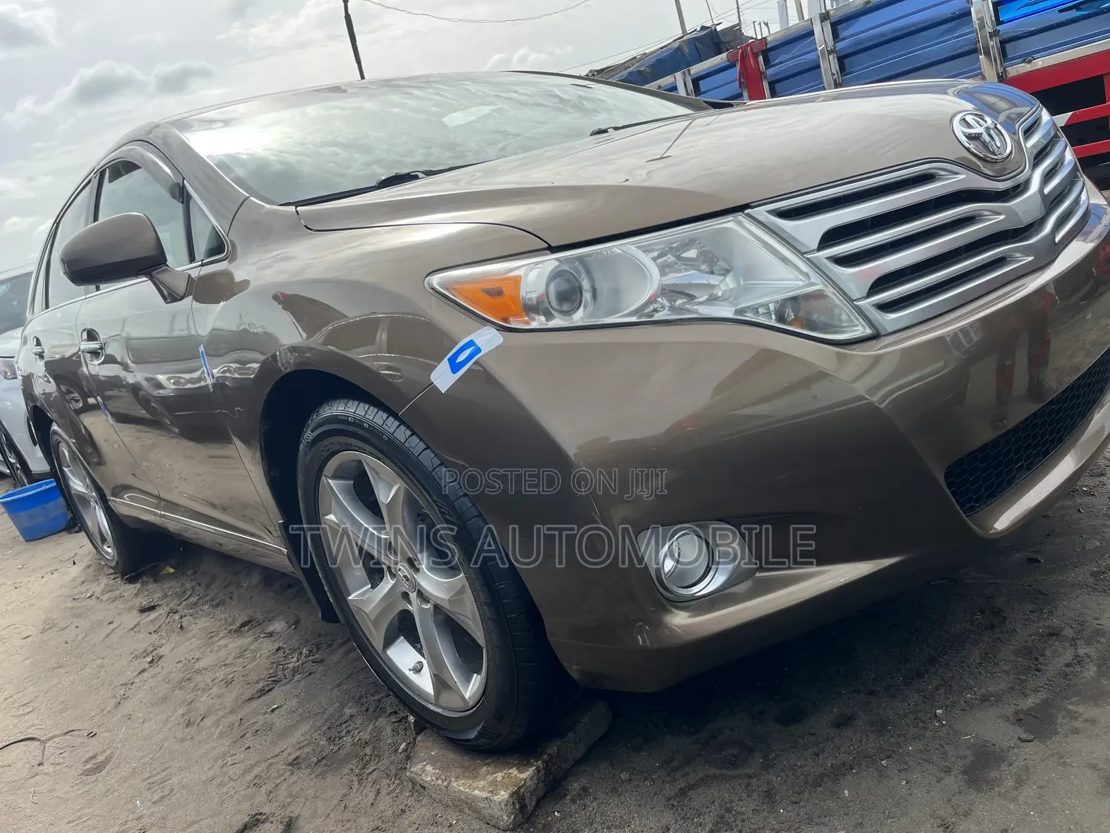 Toyota Venza V6 AWD 2011 Brown