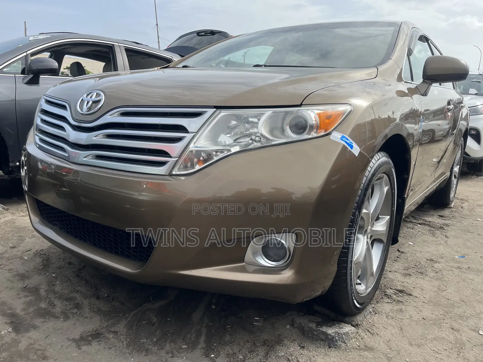 Toyota Venza V6 AWD 2011 Brown