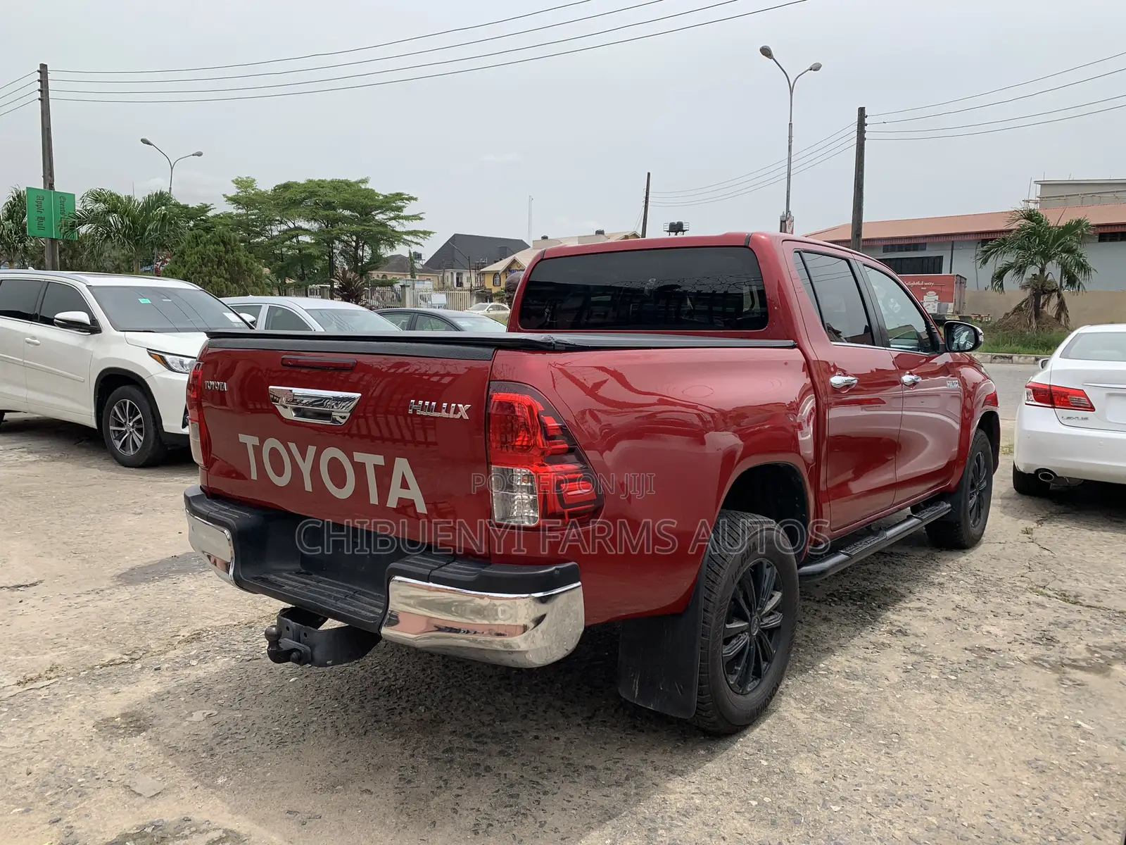 Toyota Hilux SR5+ 4x4 2018 Red