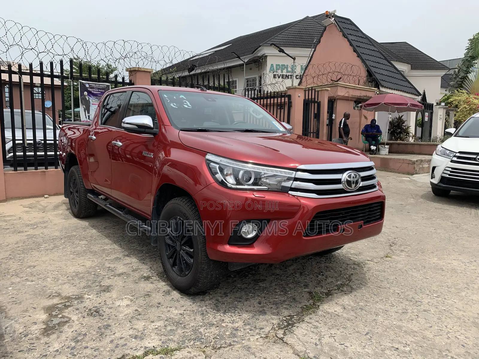 Toyota Hilux SR5+ 4x4 2018 Red