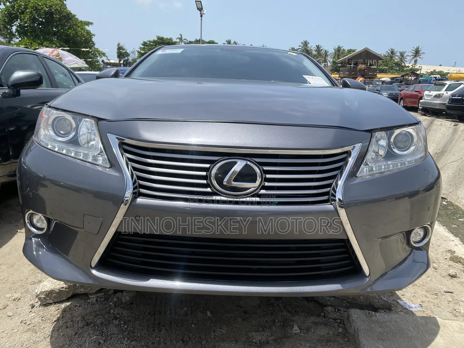 Lexus ES 350 FWD 2014 Gray