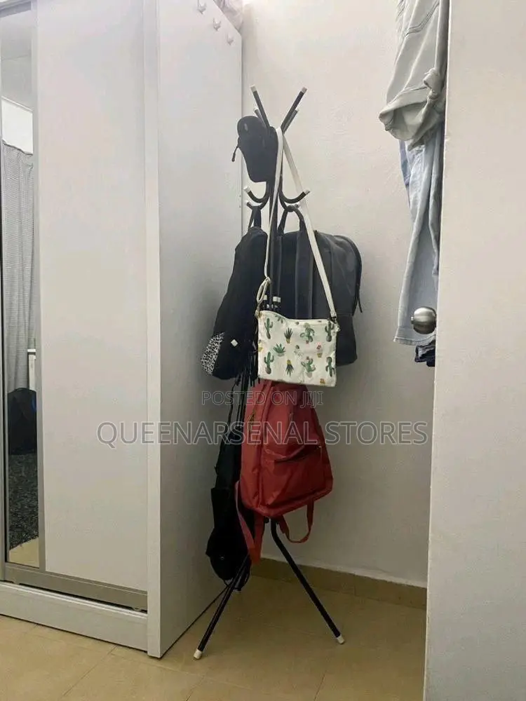 Unique Coat/Bag Hanger -- 9hooks