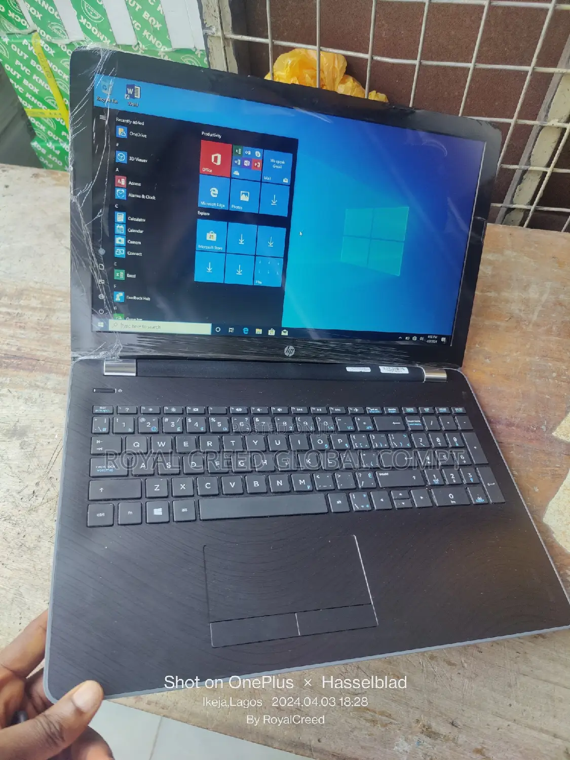 Laptop HP 15 8GB AMD A10 HDD+SSD 500GB