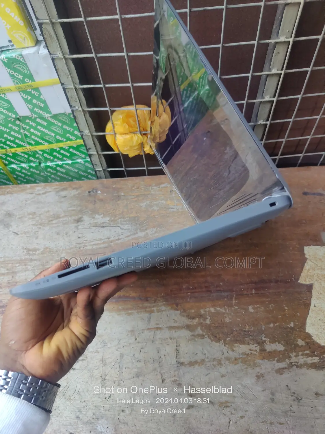 Laptop HP 15 8GB AMD A10 HDD+SSD 500GB