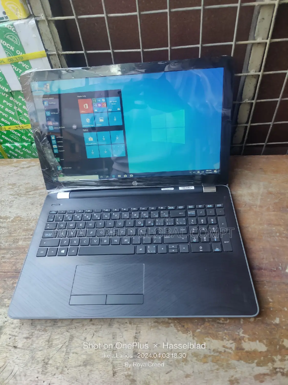 Laptop HP 15 8GB AMD A10 HDD+SSD 500GB