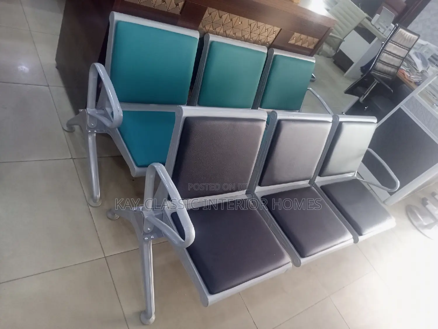 3in1 Setters Waiting Chairs