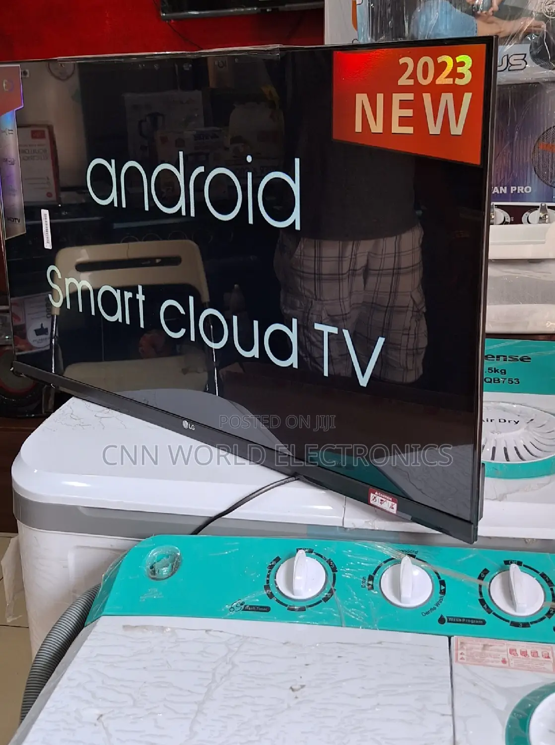New LG Smart 32"Inches Flameless TV Netflix Youtube App