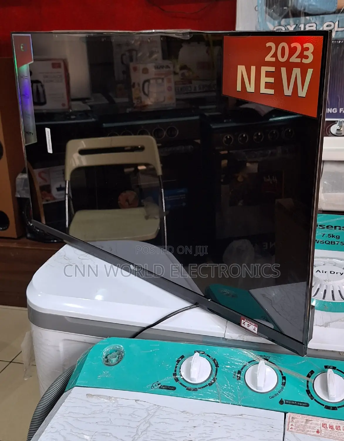 New LG Smart 32"Inches Flameless TV Netflix Youtube App