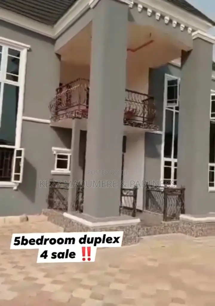 5bdrm Duplex in Off Nta Road, Port-Harcourt for sale