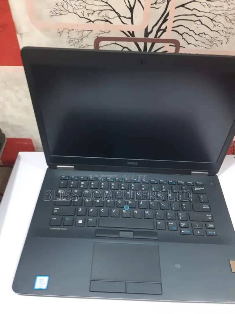 Laptop Dell Latitude 14 E7470 8GB Intel Core i5 SSD 256GB